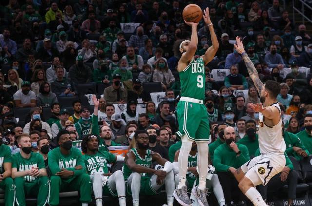 开云体育-赛前45分钟才得知可以上场 怀特绿军首秀获赞无数